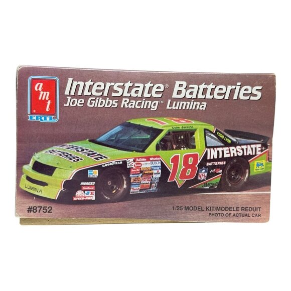 AMT Ertl Interstate Batteries Joe Gibbs Racing Lumina 1:25 Model Kit #8752 1992 - Picture 1 of 9